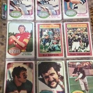 18 Topps Football Card Lot 1970's